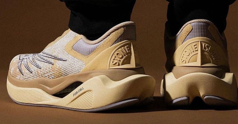 美品 2023✨LIVINGTONE CITYSHOP別注 FINTAN Stone Island x New Balance
